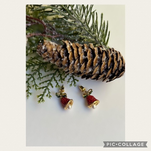 NEW Xmas Red & Green Rhinestone Pearl Bell Post Earrings - Picture 13 of 13